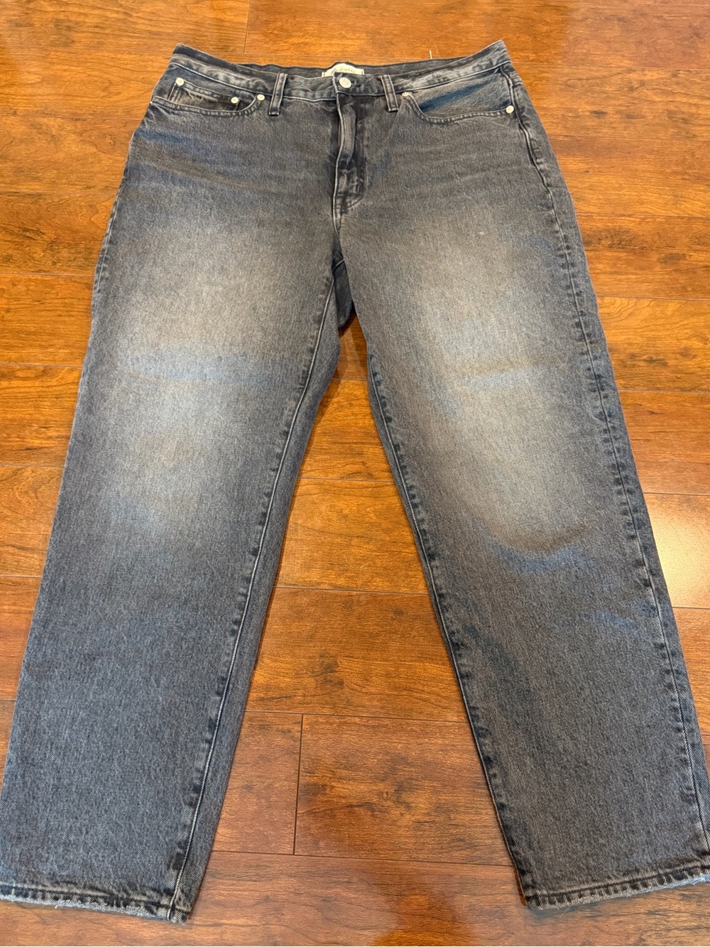 Madewell Women’s Boyfriend Jeans in Washed Black Denim